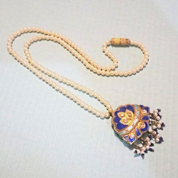 Eastern Inspired Faux Pearl and Blue Enamel Beaded Pendant Necklace * - Picture 3 of 5